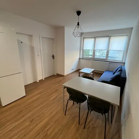 Apartman Budget 2 #self Check-in #essentials Included Varsó